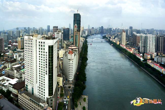我司順利完工中山大學孫逸仙紀念醫院(中山大學附屬第二醫院)層流手術室淨化空調過濾網更(gèng)換安裝項目 我司順利完工中山(shān)大學孫逸仙紀念醫院(中山(shān)大(dà)學附屬(shǔ)第二醫(yī)院)層流手(shǒu)術室淨化(huà)空調過(guò)濾網更換安(ān)裝項目